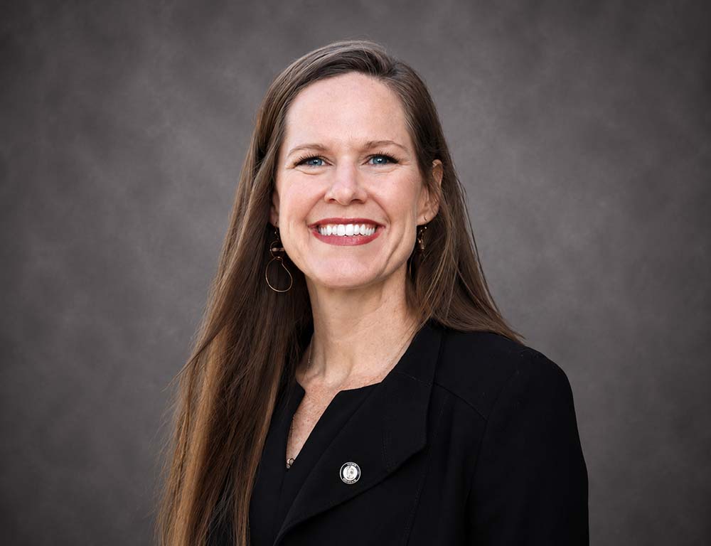 Dr. Samantha Miro